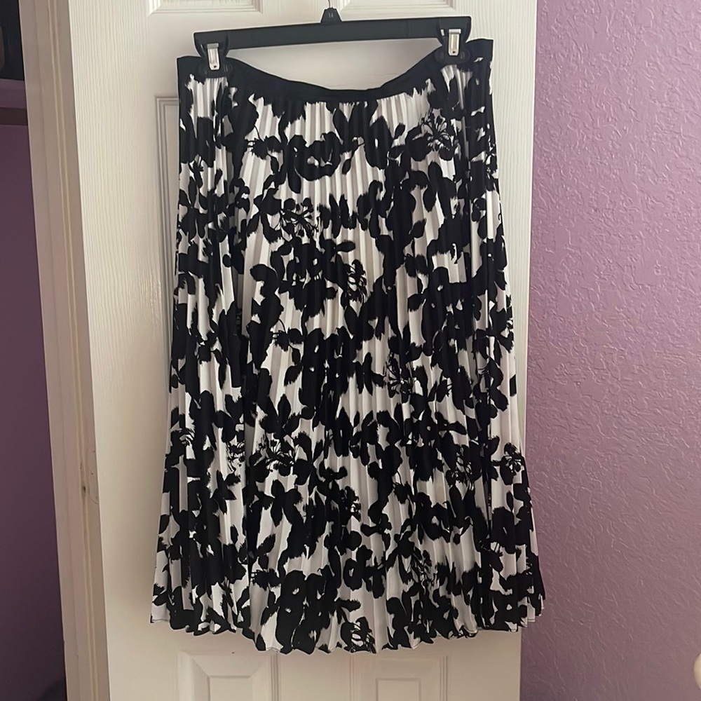 Karl Lagerfeld Flowy Skirt